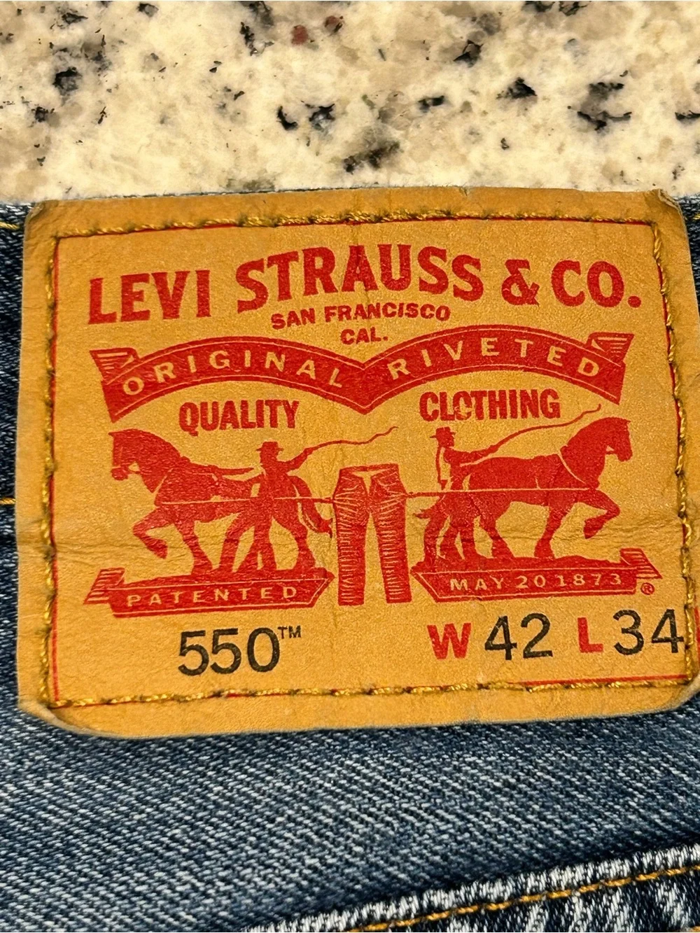 Levi’s 550 Classic Men's Relaxed Straight Jeans 42/34 100% Cotton Casual Denim